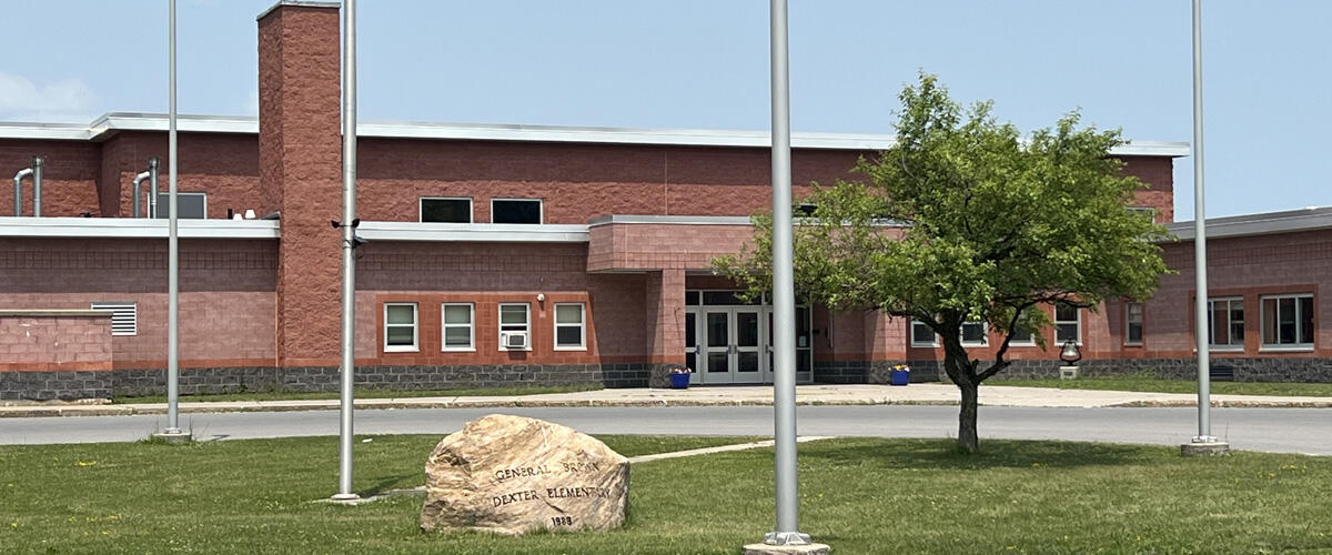 Front view of the Dexter Elementary Building